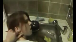 رجل عجوز مخيف يمارس الجنس مع امرأة سمراء سيكس محارم مترجم في سن المراهقة لطيف