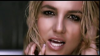 رشيق BBW Undelay تدرب قطتها بألعاب بورنو محارم مترجم جنسية