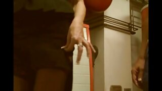 سيلفيا سيجامس مقاطع سكس محارم مترجم تلعق قطة مع مدلكة Ivy Rubel في الهواء الطلق